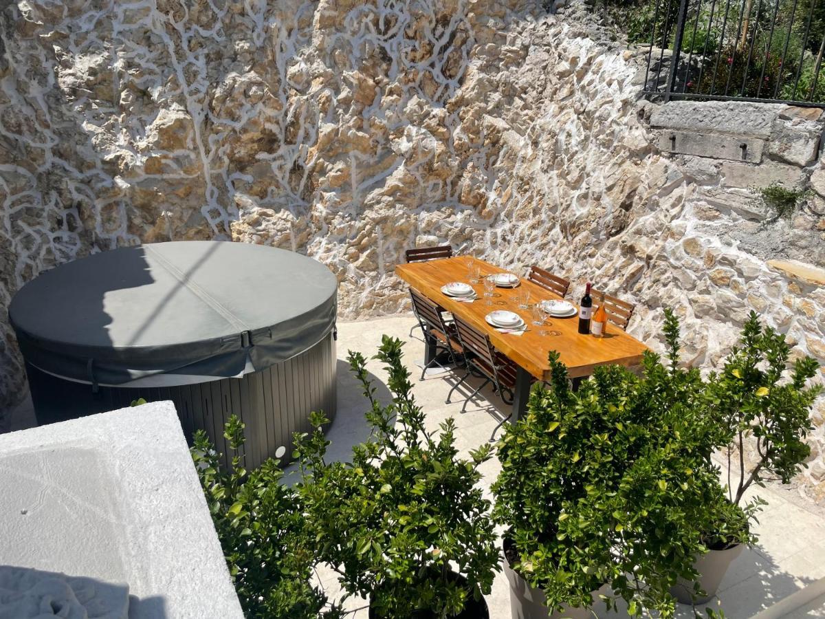 Krka Waterfalls Skradin Exterior foto